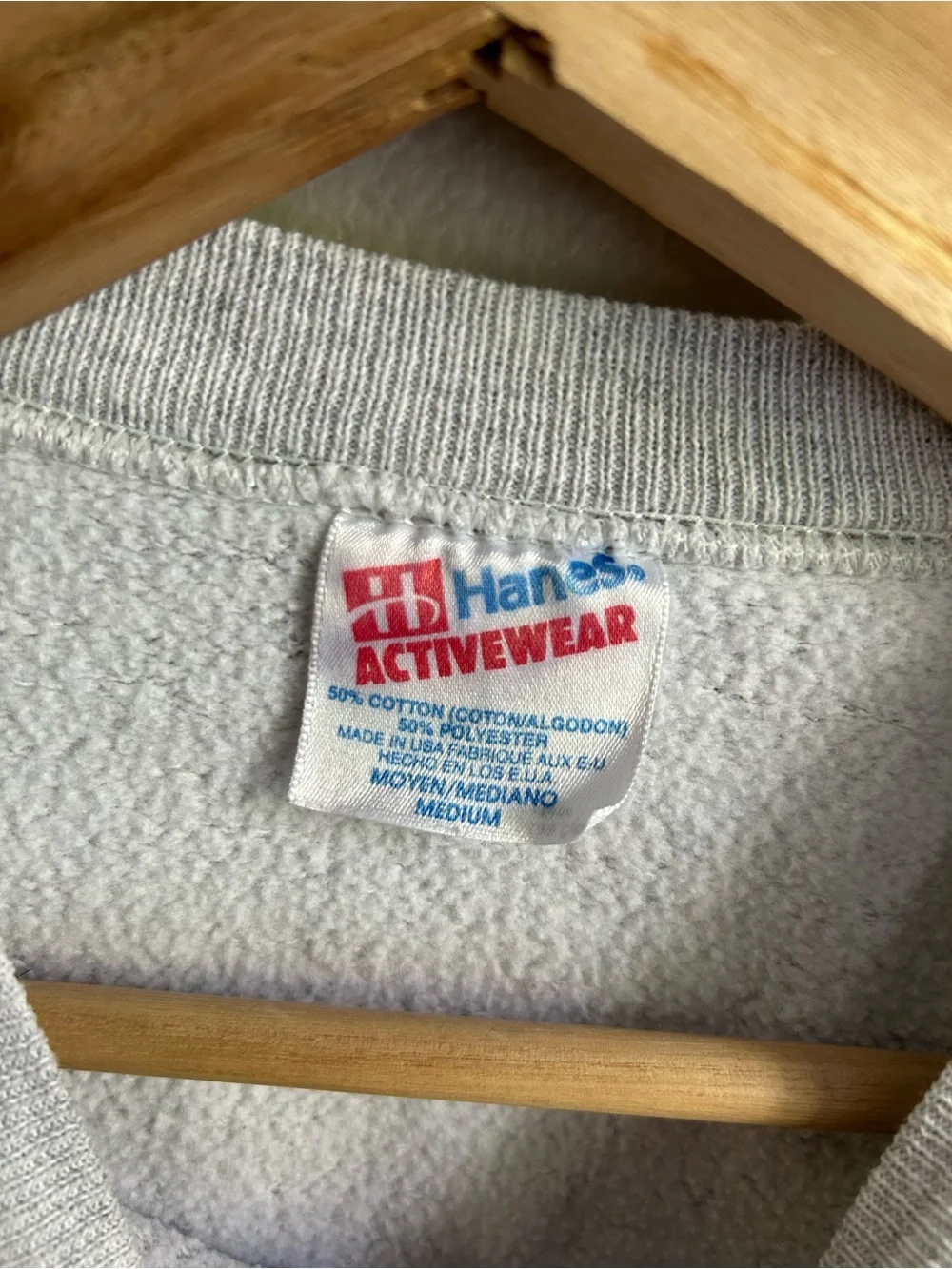 Hanes True Crime Glass of Wine in Bed by Nine Grey Crewneck Sweatshirt Size M